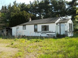 4345 Chapman Rd, Stockbridge, MI 49285