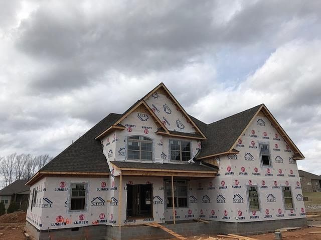 2nd image of 61 Copperstone Lot 61
