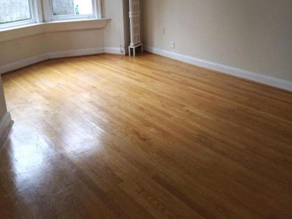 Large Bedroom with lots of direct sunlight