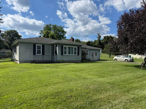 799 Long St, Bridgeport, WV 26330