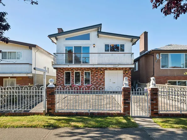 2047 E 52nd Ave, Vancouver, BC V5P 1W8