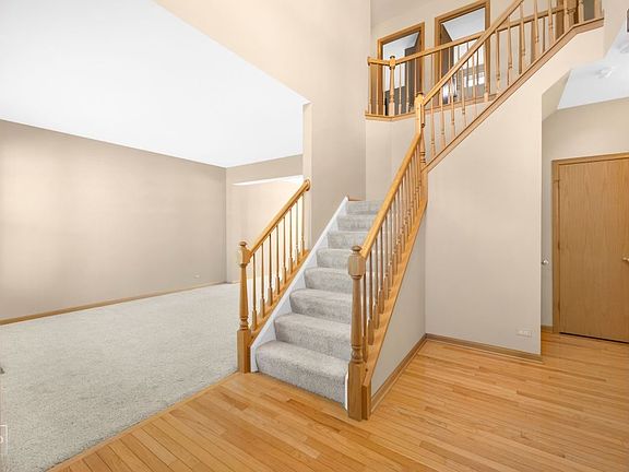 2nd image of 1534 Glenside Dr