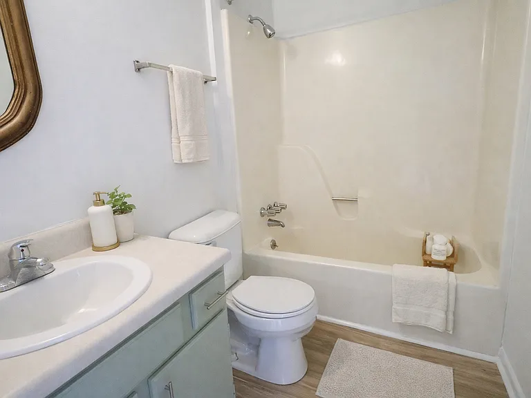 The Grove at Magic City Townhomes — Photo 11