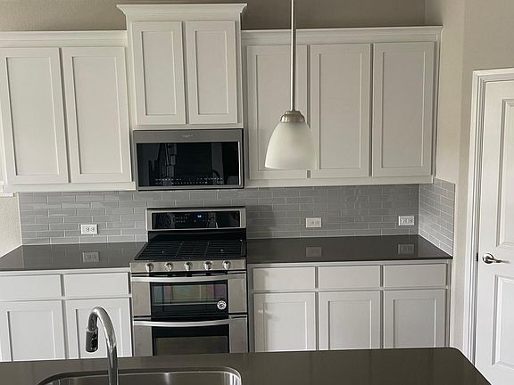 2nd image of 14000 Lapetus Dr