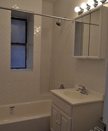 2nd image of 566 W 173rd St APT 2A