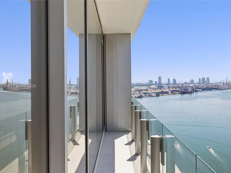 300 Biscayne Boulevard Way #3104 — Photo 40