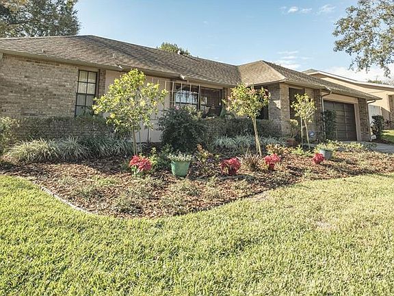 2nd image of 8838 Rose Hill Dr