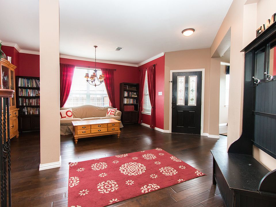 1st image of 4421 Thorp Ln