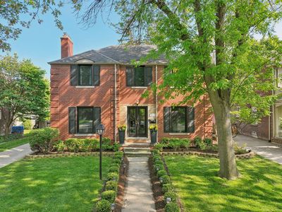 441 Roland Rd, Grosse Pointe Farms, MI, 48236