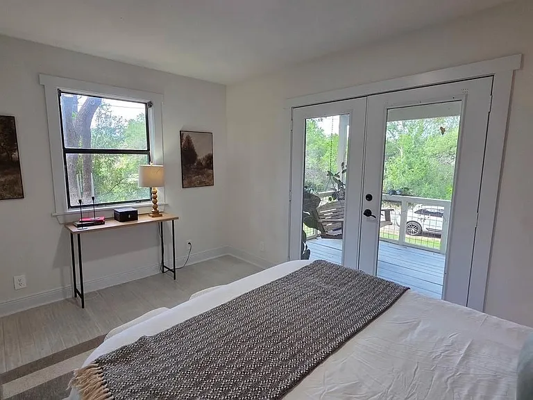 2802 De Soto Dr — Photo 17