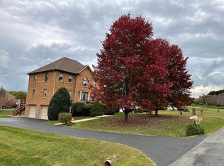1169 Meadow Down Dr, Forest, VA 24551