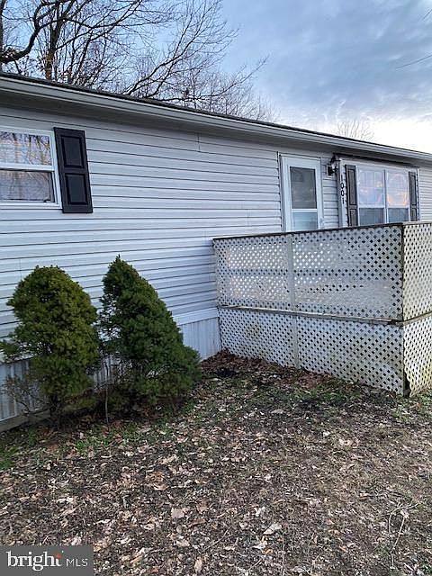 1st image of 1001 Redwood Ct