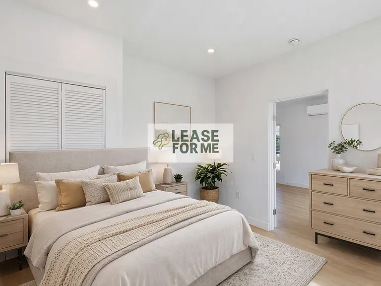 8959 W Hargis St #2 — Photo 4