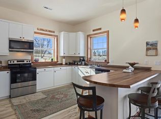 N2216 County Road G, Mauston, WI 53948