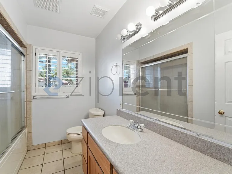 78 W Cambridge Ave — Photo 16