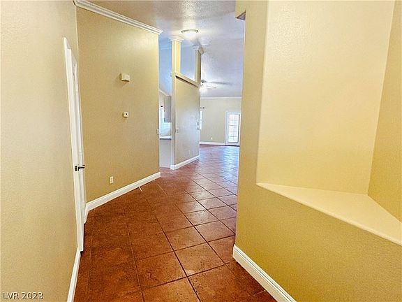 2nd image of 1700 Taraway Dr