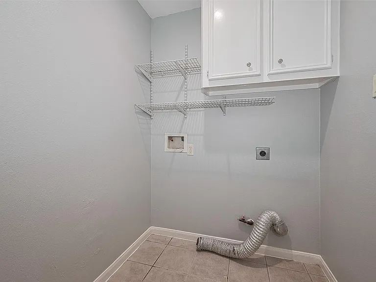 9631 Highland Pointe Dr — Photo 22