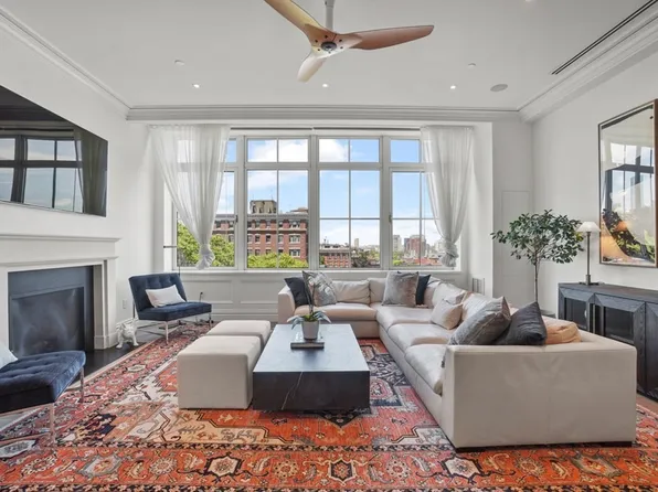 32 Derne St #6B, Boston, MA 02114