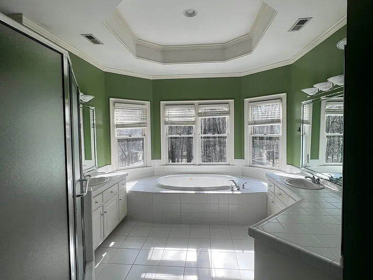 6910 Cedar Cove Ct — Photo 24