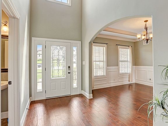 4th image of 521 Larkspur Dr