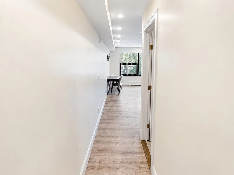 1034 Commonwealth Ave #405 — Photo 7