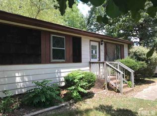 206 W Oak St, Zebulon, NC 27597