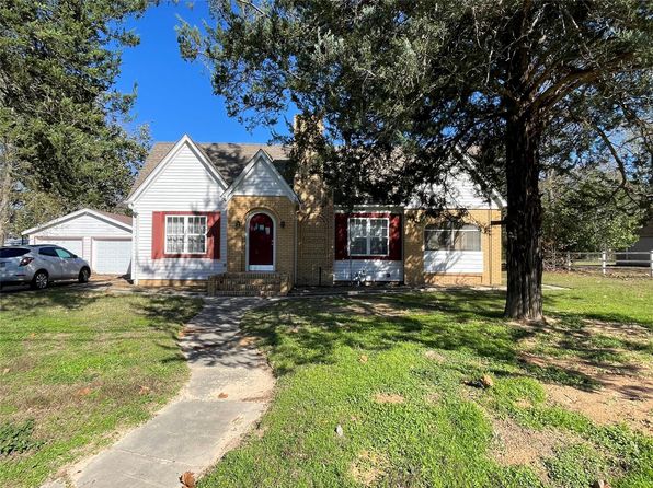 926 S Cass St, Centerville, TX 75833