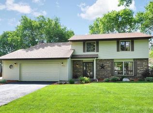 9705 107th Ave N, Maple Grove, MN 55369