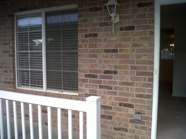 2790 W 5600 S APT 9
