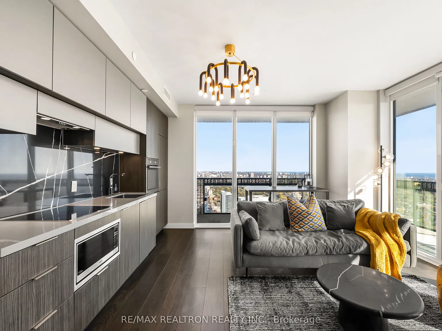 3 bed, $3,300 — Photo 2