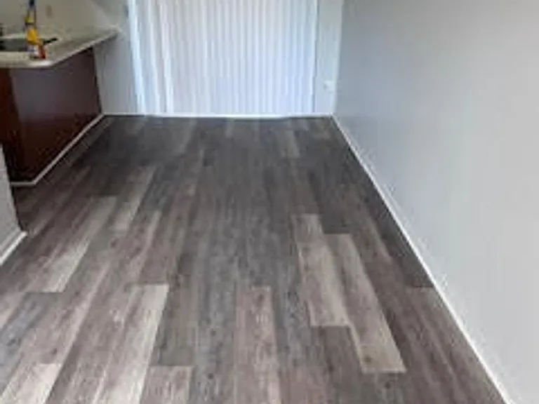 1516 Kraft Ave — Photo 22