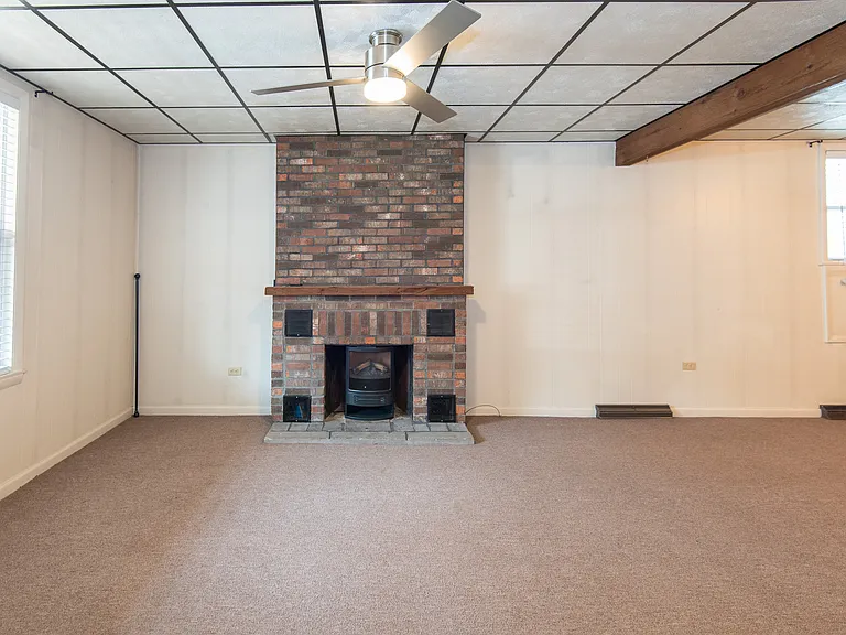 420 Virginia Ave — Photo 3