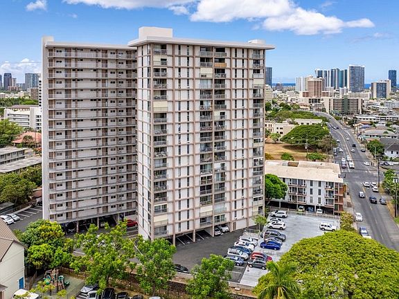 2nd image of 1617 Keeaumoku St APT 401