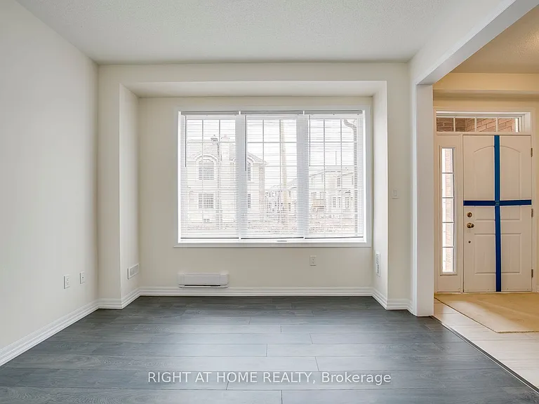3329 Vardon Way — Photo 2