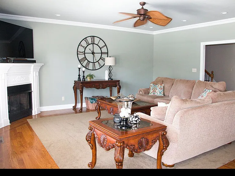 1834 Deerhaven Ln — Photo 11