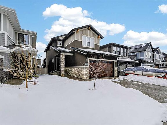 3rd image of 234 W Grove Point SW