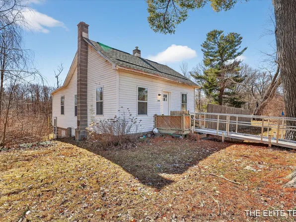 343 W Long Lake Rd, Orleans, MI 48865