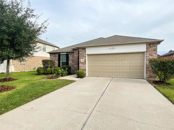 5218 Hickory Harvest Dr