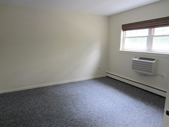 5th image of 3592 Park Ave APT 2A