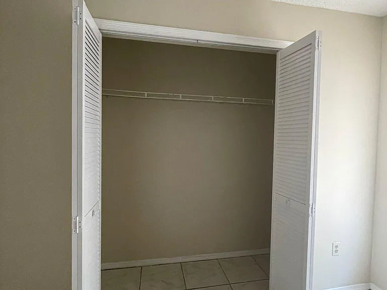 3519 Benito Juarez Cir — Photo 12