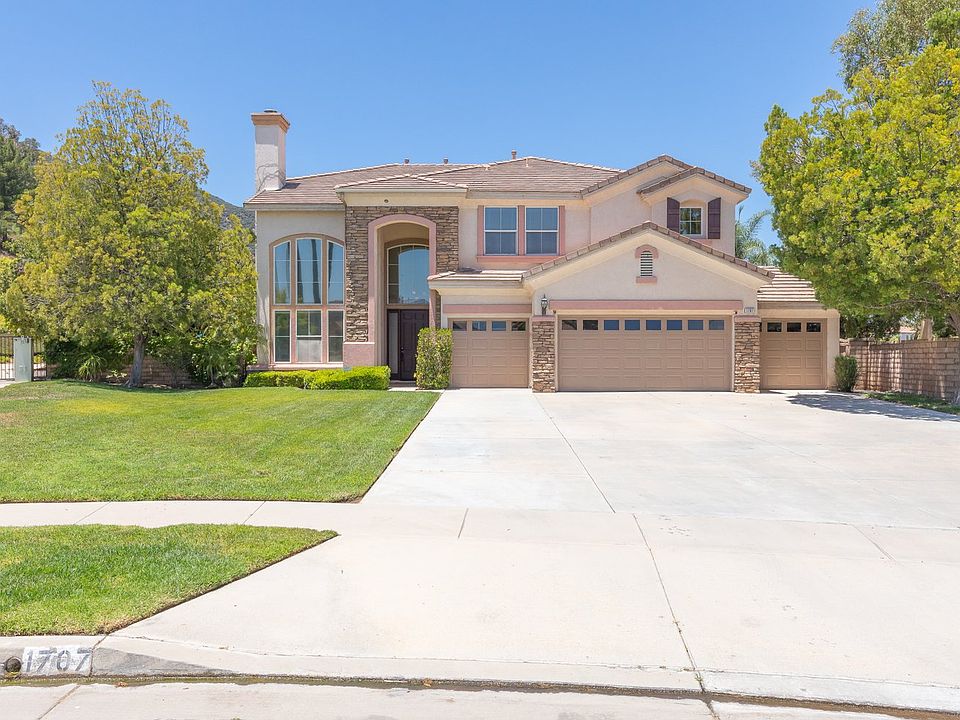 1707 Flag Pin Dr, Corona, CA 92883 | Zillow