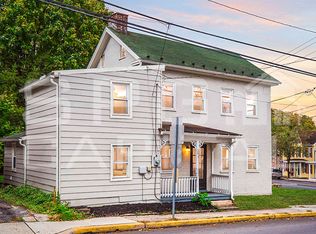 243 W King St, Shippensburg, PA 17257