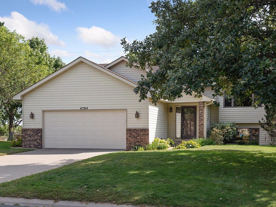 1st image of 4394 Livingston Dr