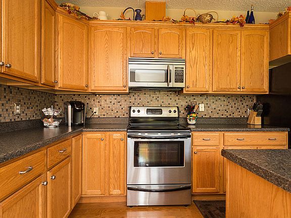 5th image of 3651 Popcorn Ln