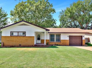 812 N Springfield Ave, Anthony, KS 67003