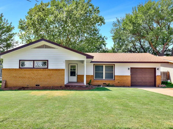 812 N Springfield Ave, Anthony, KS 67003