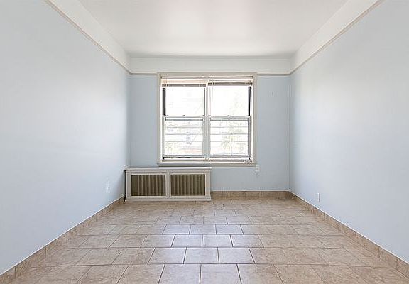 3rd image of 44-06 31st Ave #1