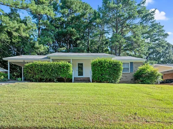 2312 Sierra Dr, Raleigh, NC 27603