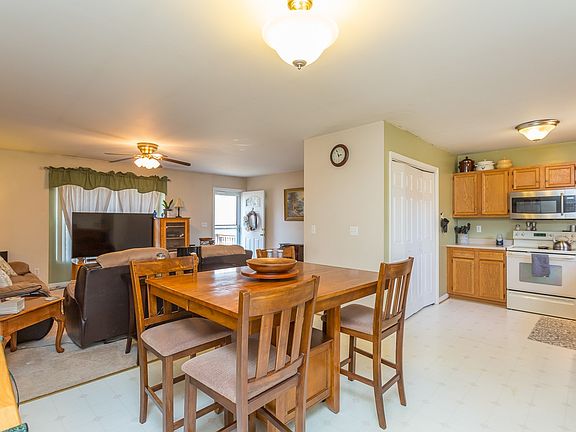 5th image of 13 Jennings Dr