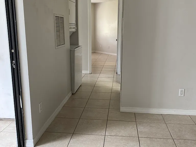 3958 Atrium Dr — Photo 43